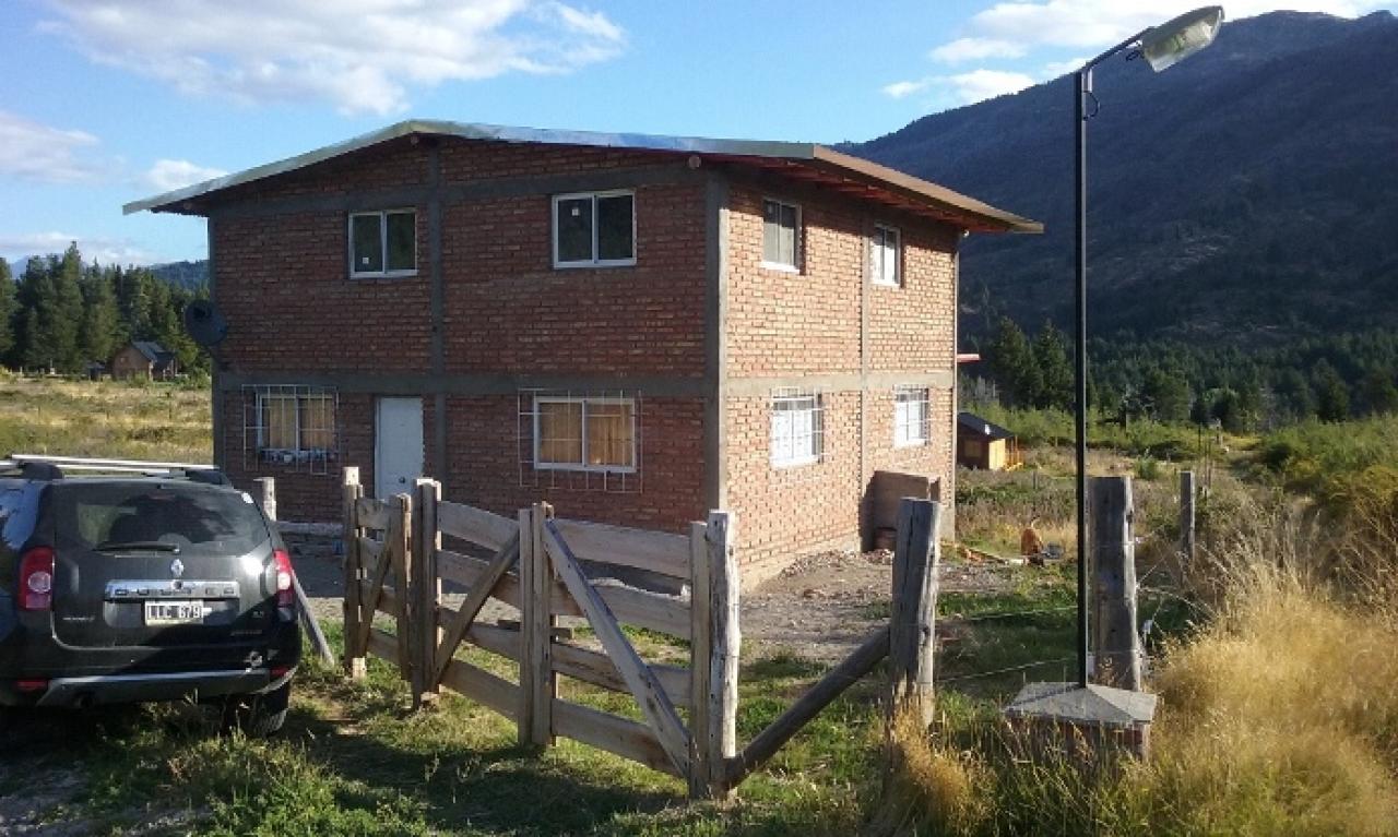 Haus en Lago Puelo - 110000