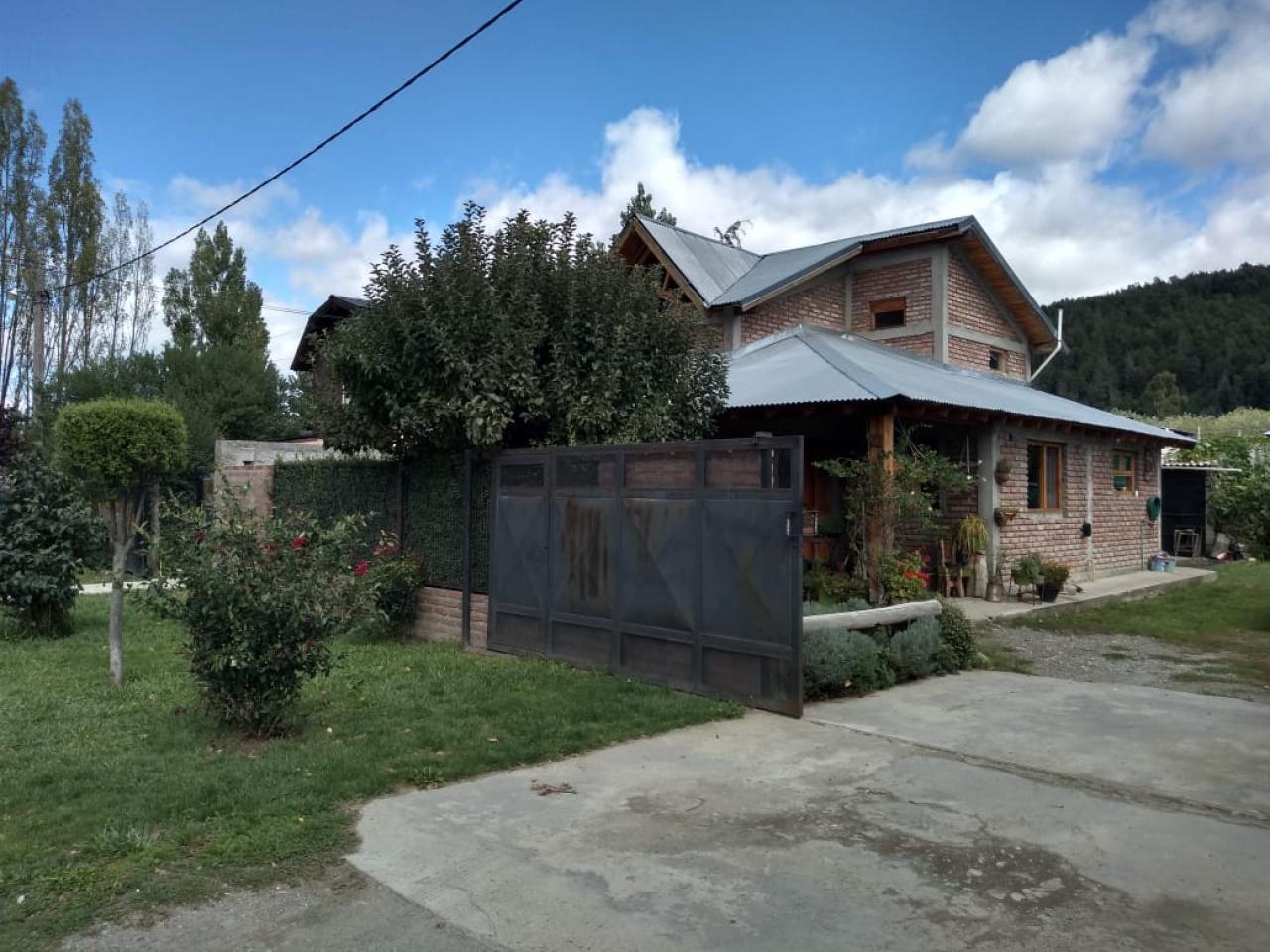 Casa en El Bolsón - 160000